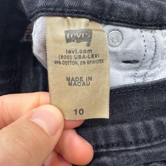 Levi's 548 Perfectly Slimming Capri Denim Jeans Womens 10 Black Cotton Stretch - Picture 7 of 15